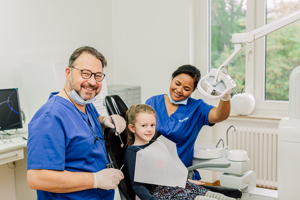 Zahnarzt Bonn-Gronau – Dr. Lemmer – Dr. Tabatabai – Dr. Groß – kinderzahnheilkunde